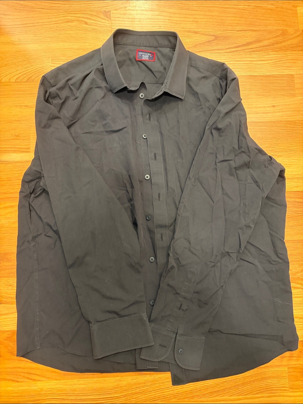 UNTUCKit Men's Black Long-Sleeve Dress Shirt